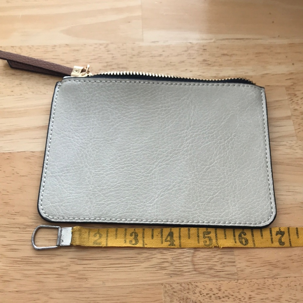 Leather change purse beige zipper top